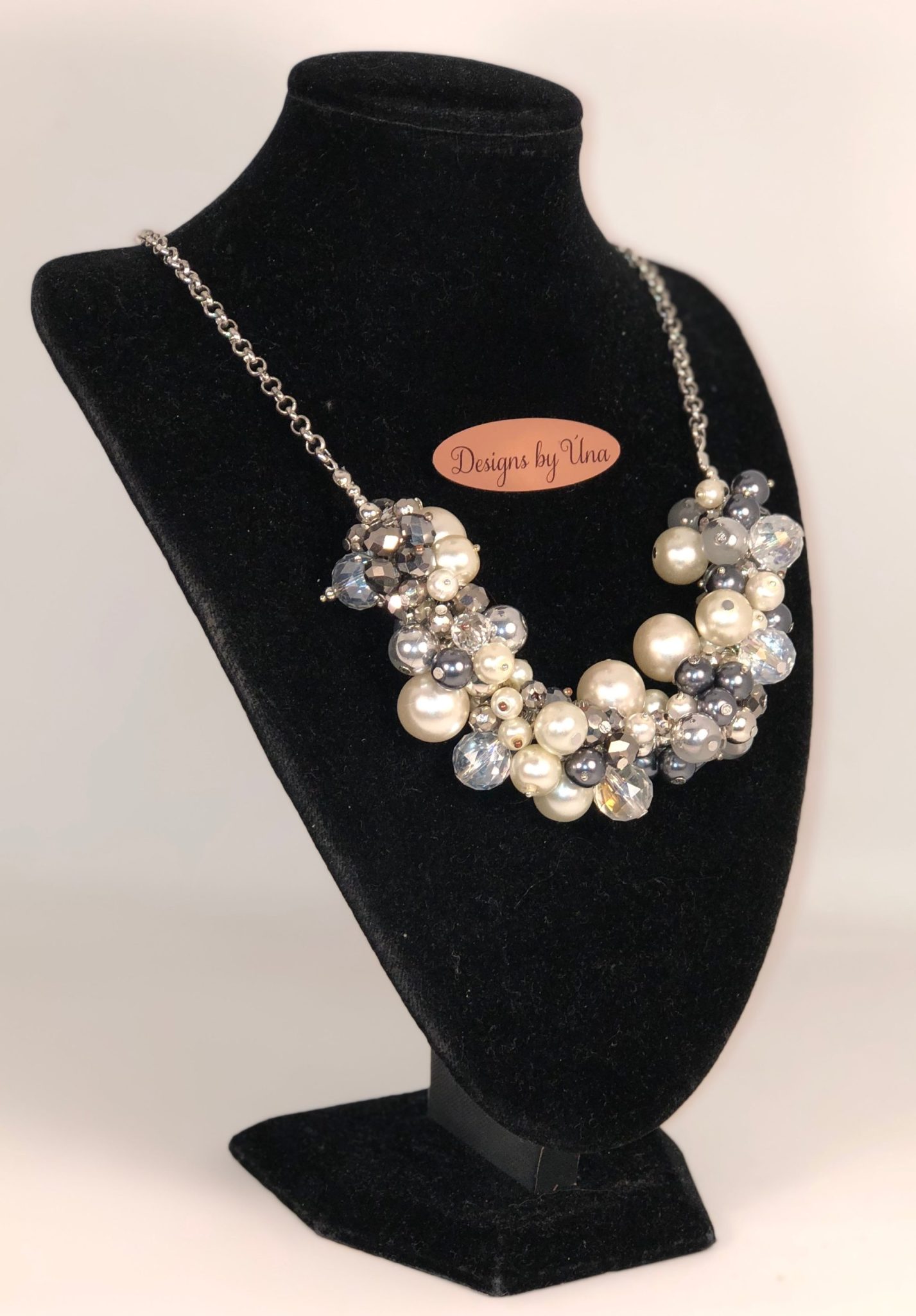 Statement Cluster necklace.